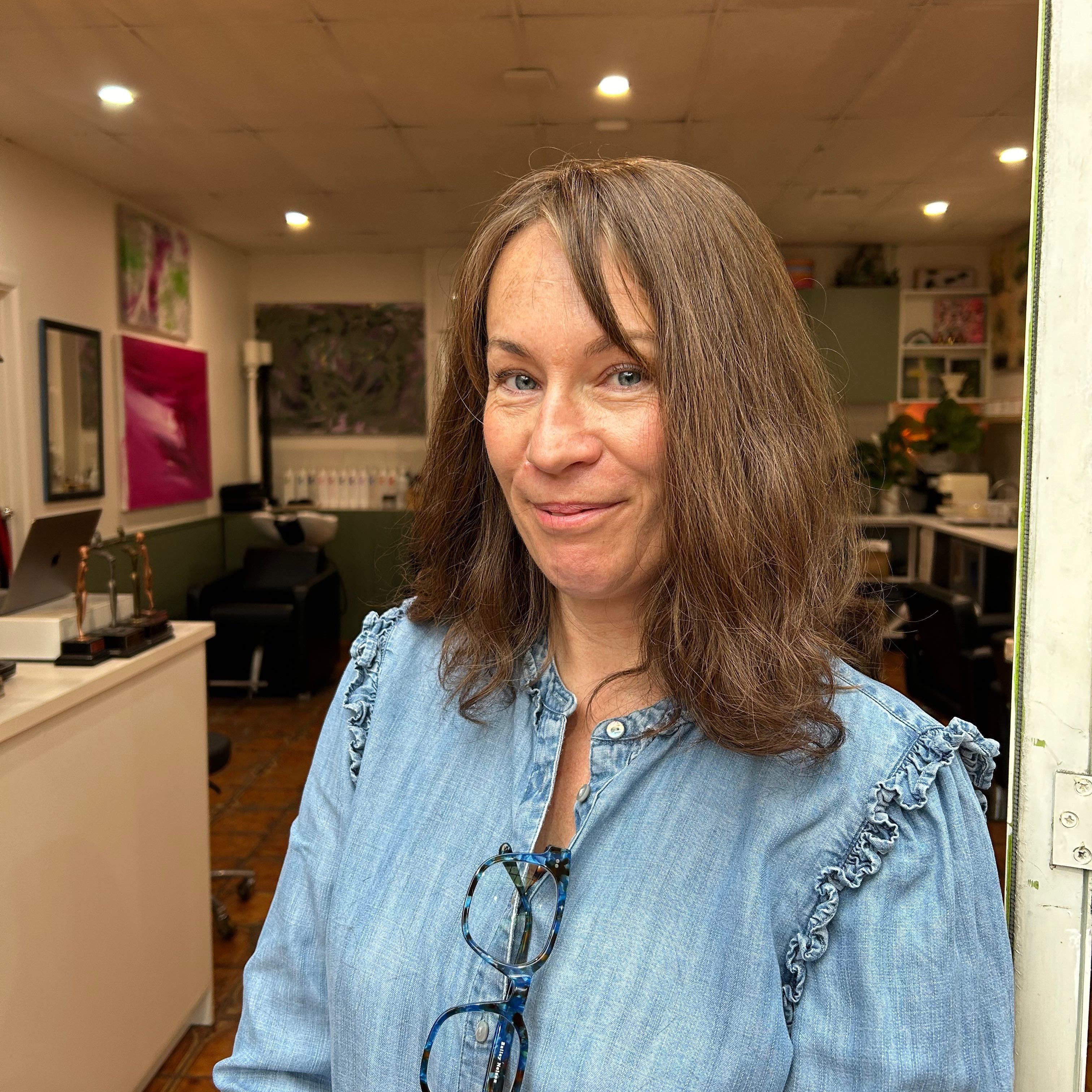 Medium Brunette Topper